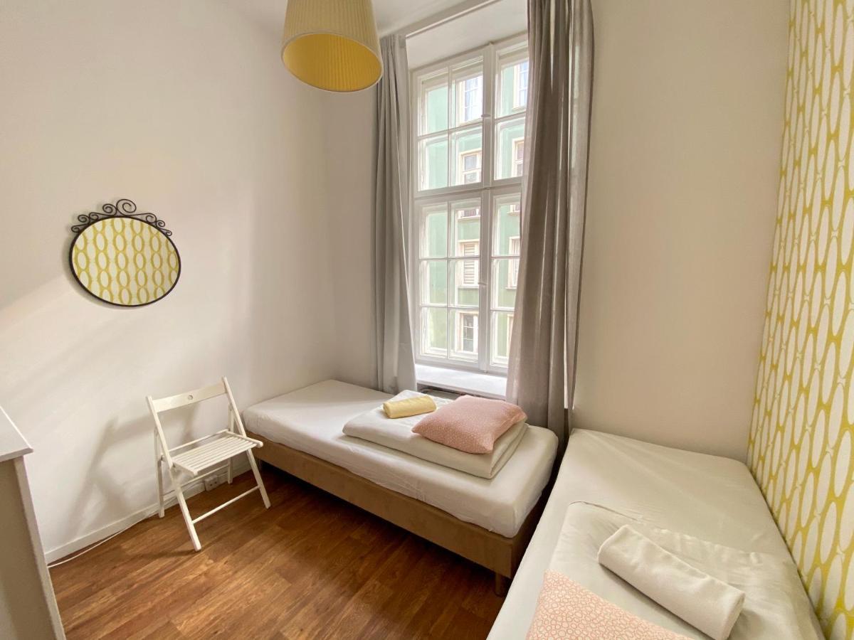 Grand Guesthouse Apartament 그단스크 외부 사진